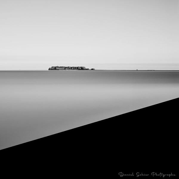 LE FORT - Collignon - Manche - France 2016 - Réalisation au reflex numérique.Pose longue - Photographie N° PL 01